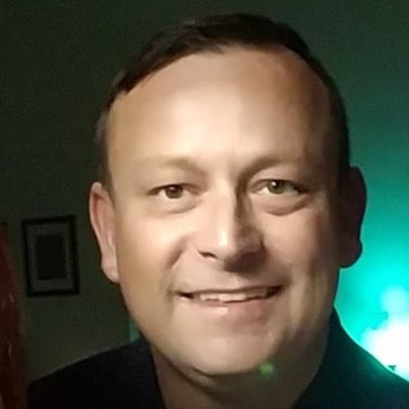 Meet your Posher, Chuck - Picture 1 of 1